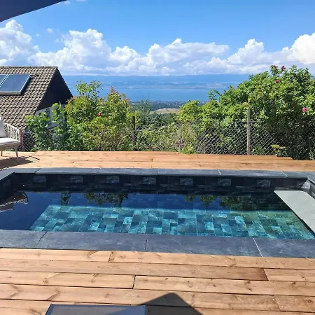 Vue Exceptionnelle Et Piscine *