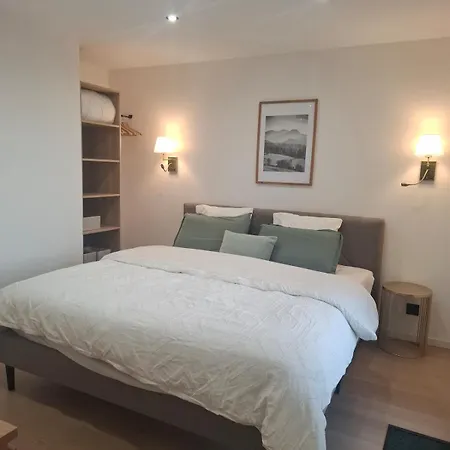 Appartement Vue Exceptionnelle Et Piscine *
